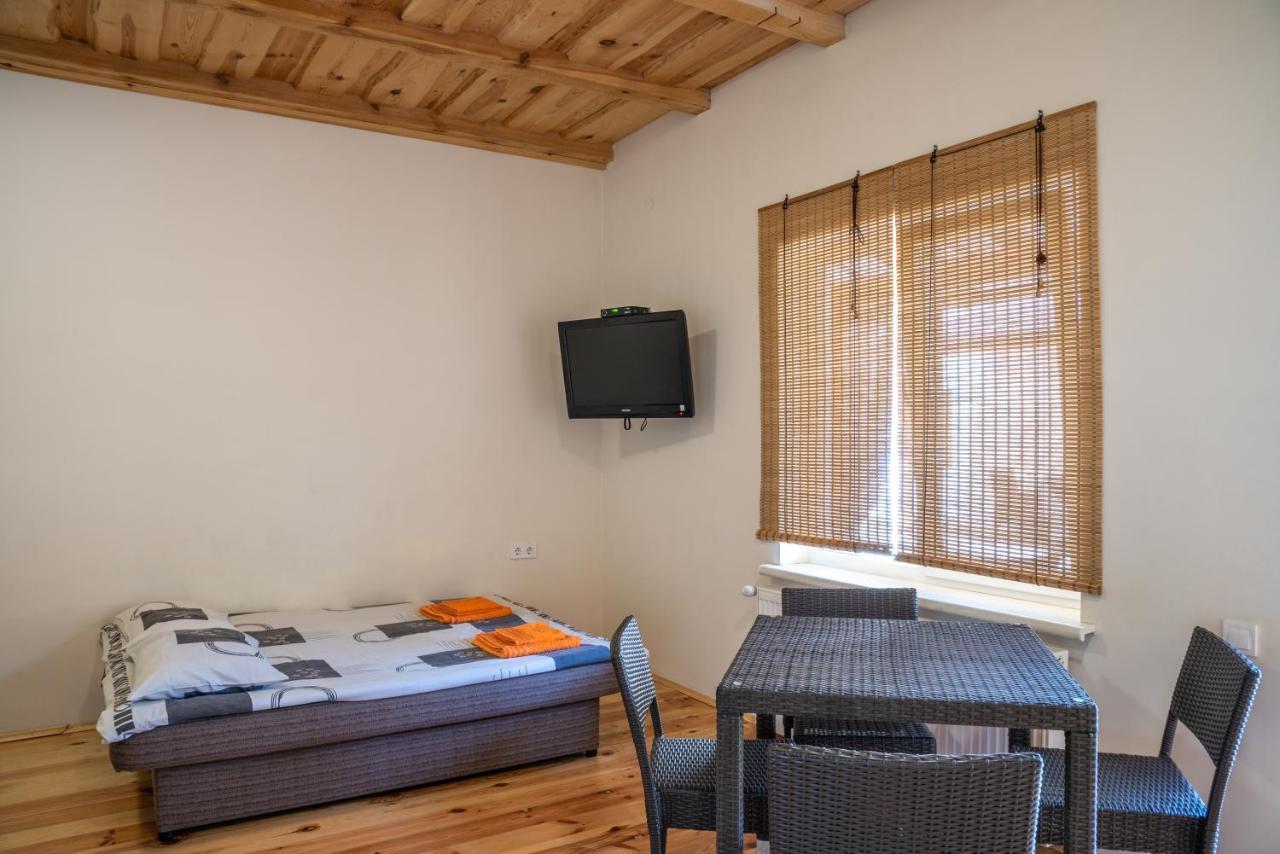Ferienwohnung Sonyachni bungalo Melʼniki Exterior foto